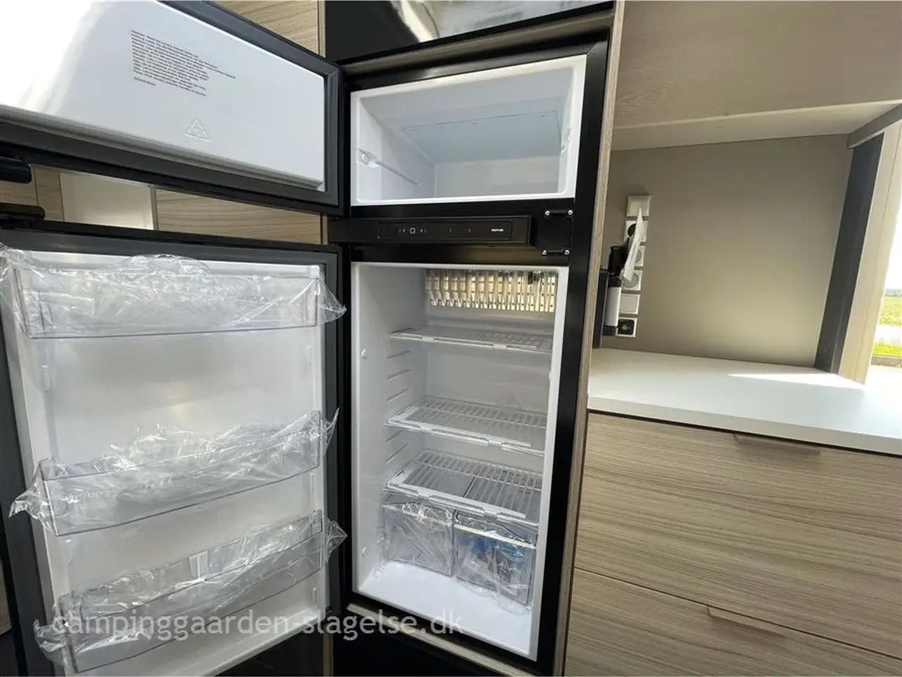 Billede 11 - 2025 - Adria Altea 542 PH Adria Altea 542 PH – Frihed, hygge og queens-bed på hjul!