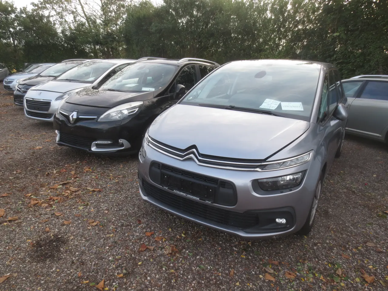 Billede 1 - 4 Stk 7 personers biler. 