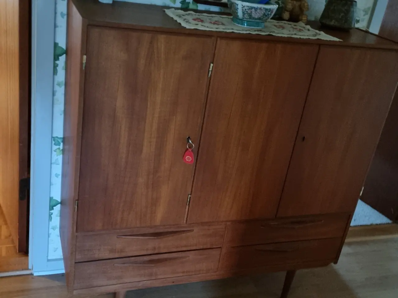 Billede 1 - Teak Dæktøjsskab 60 er model