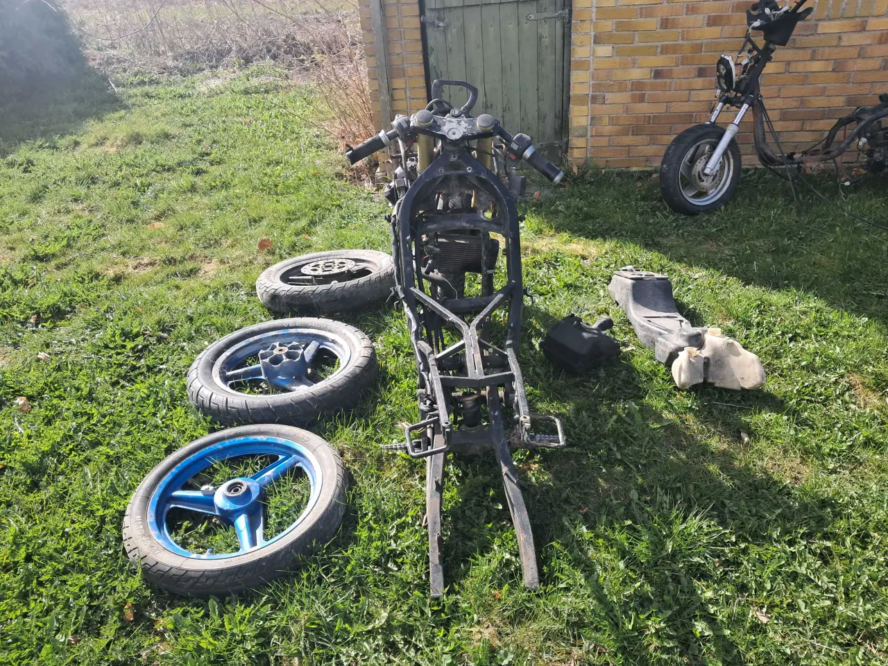 Billede 3 - Derbi gpr 50 projektet
