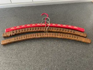 7 bøjler samlet pris