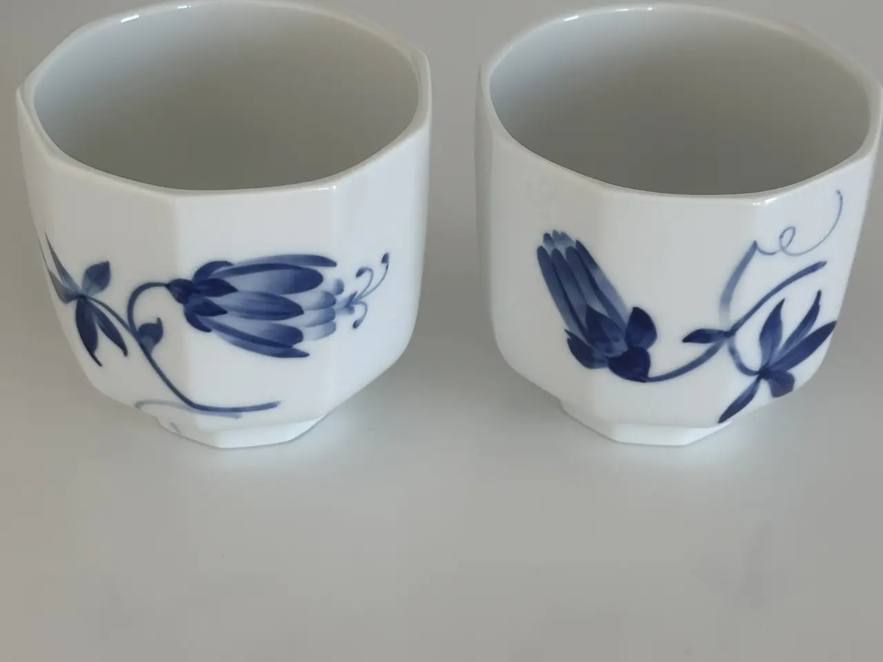 Billede 1 - Royal Copenhagen Blomst multicups, nr 495
