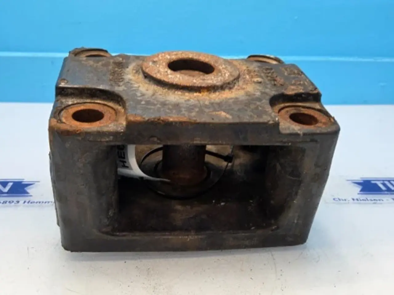 Billede 9 - New Holland TM165 Beslag 82020886