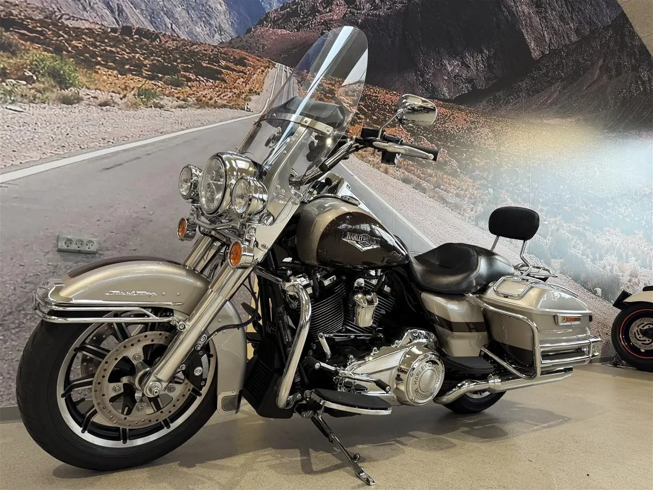 Billede 16 - Harley-Davidson FLHR Road King 107"
