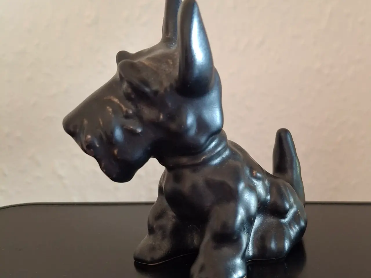 Billede 2 - Bornholms kermik Sort Terrier 