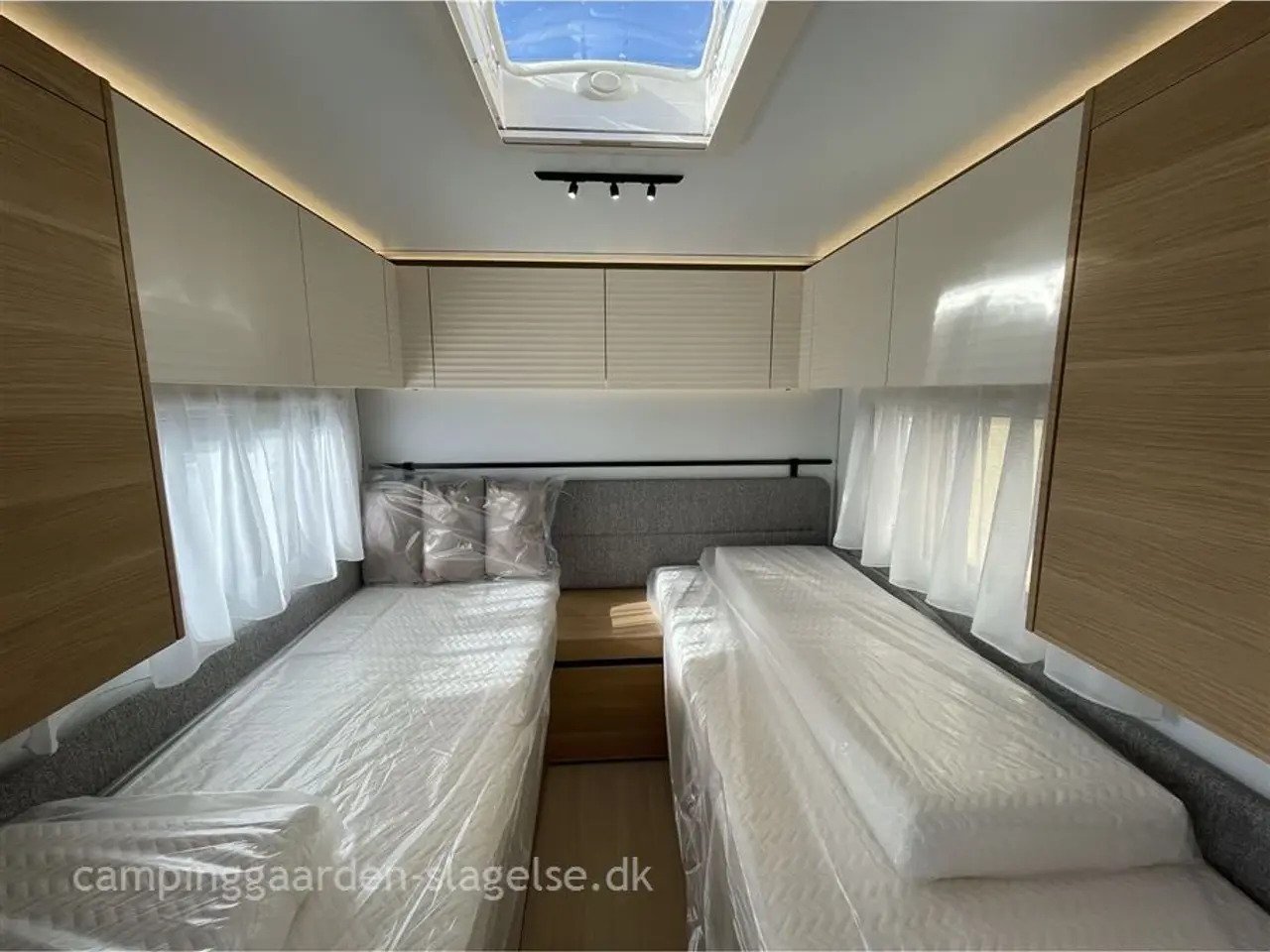 Billede 11 - 2026 - Adria Adora 532 UL NY MODEL - PÅ LAGER - Adria Adora 532 UL – Komfort og fleksibilitet på hjul!