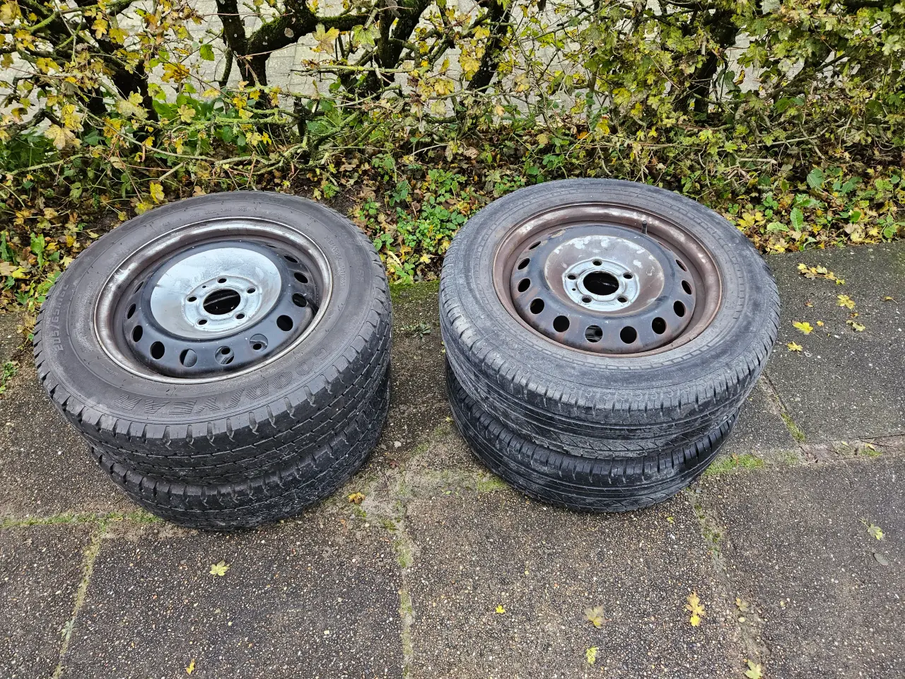 Billede 1 - 4 Hjul til Opel Vivaro 08