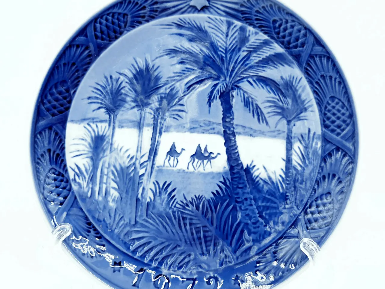 Billede 1 - Royal Copenhagen Juleplatte 1972. sortering 1