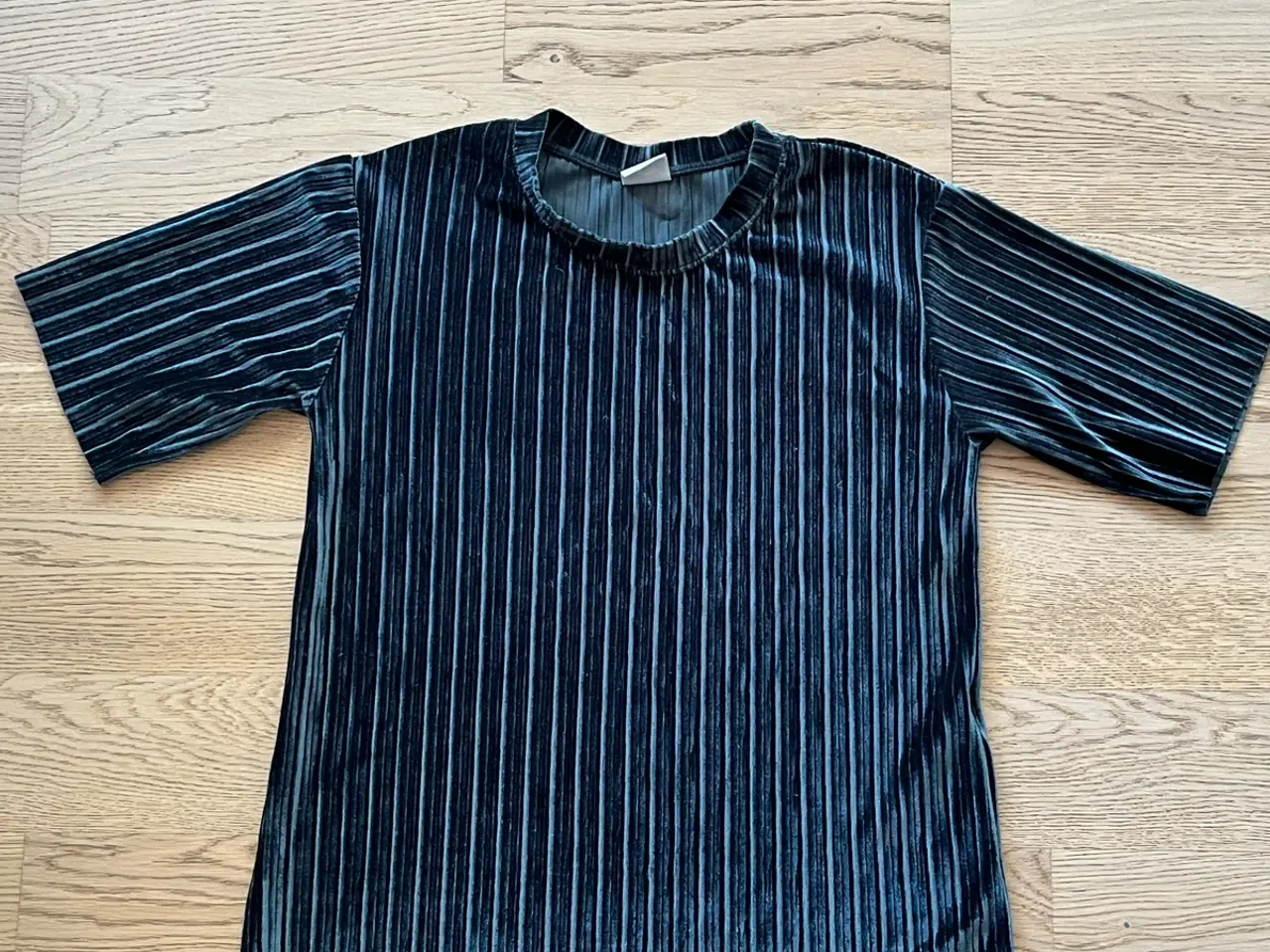 Billede 1 - JDY t-shirt str XS