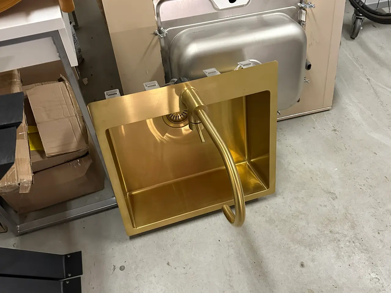 Billede 4 - Lavabo vask Køkken “sand”
