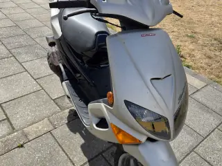Scooter 45 KUN 1500KM