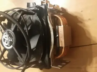 CPU køler 64 freezer pro.