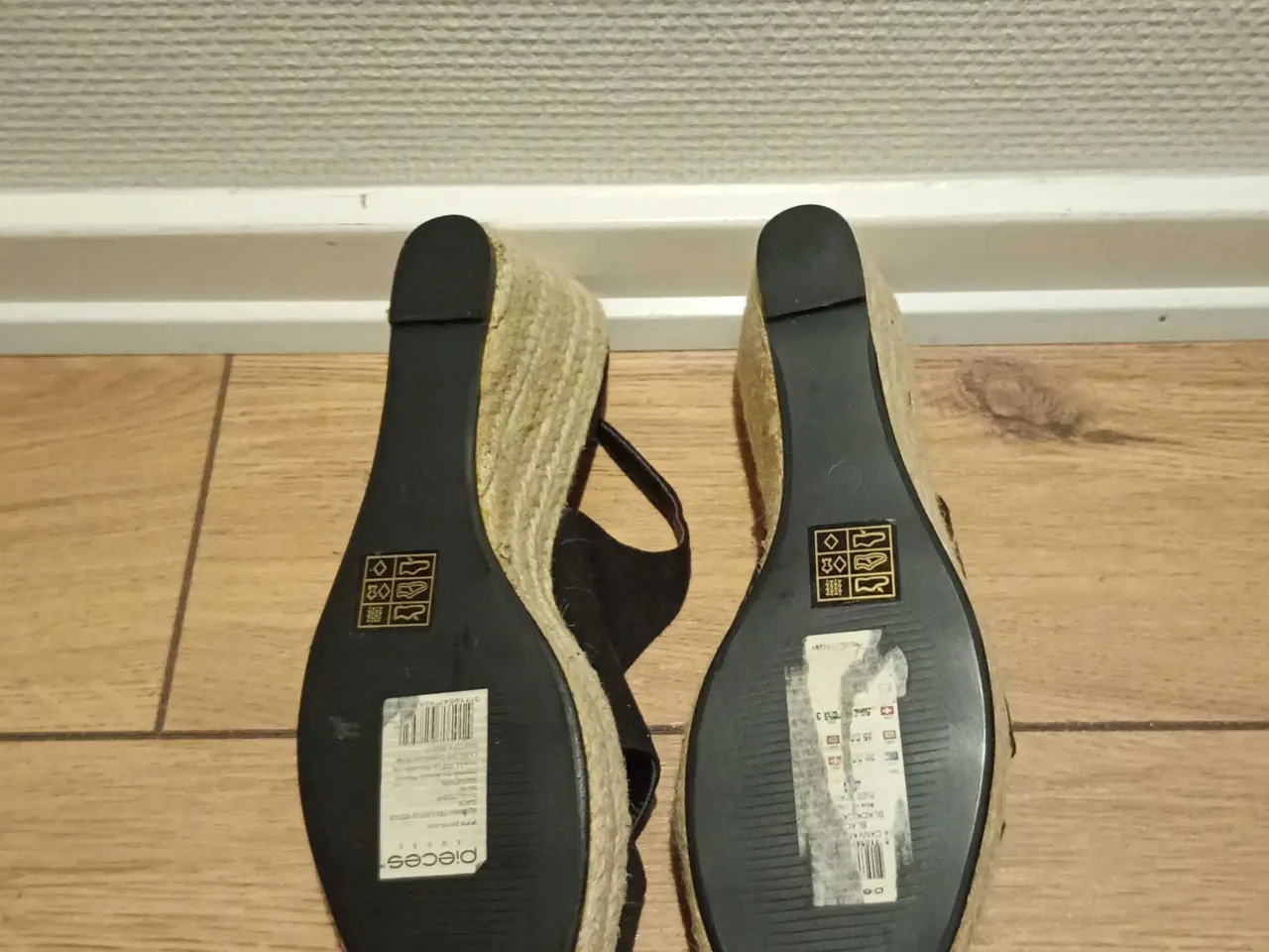 Billede 5 - Fine damesandaler, PIECES SHOES, str. 41.