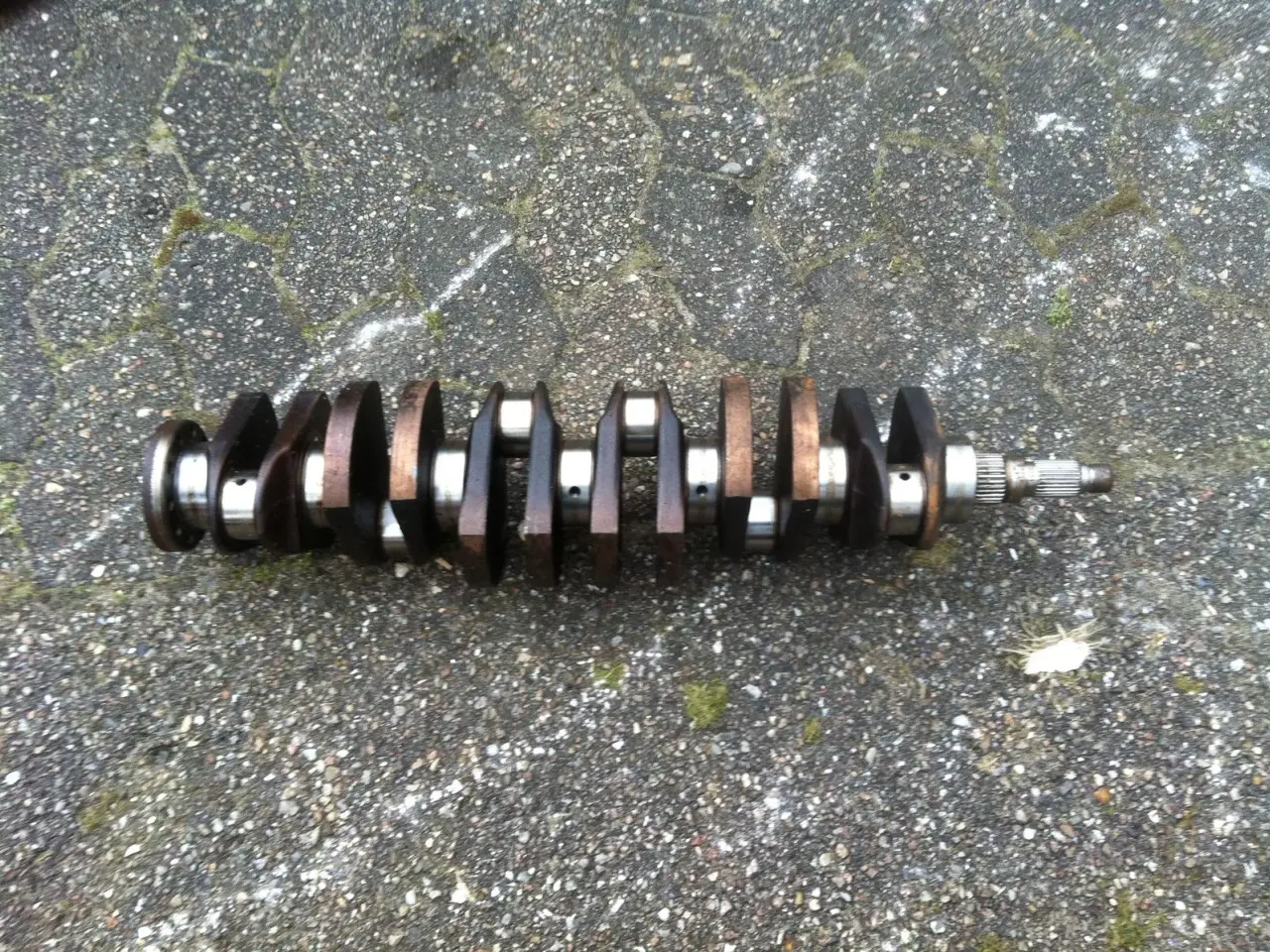 Billede 1 - Volvo 960 3L krumtap, stempler oliepumpe 