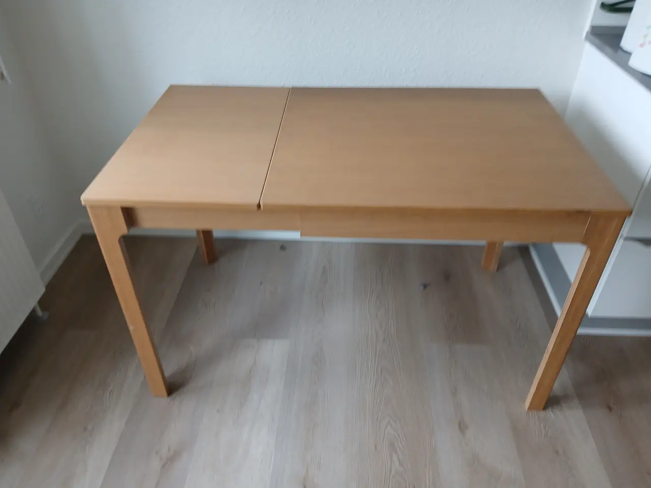 Billede 3 - Spisebord med ekstra plade
