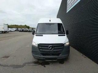 Mercedes-Benz Sprinter 314 2,1 CDI A2 H2 143HK Van 6g