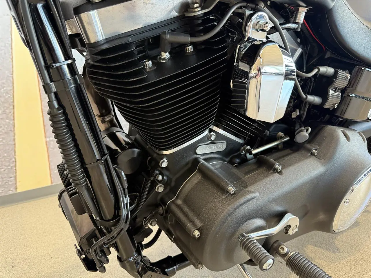 Billede 30 - Harley-Davidson FXDB Dyna Street Bob 103