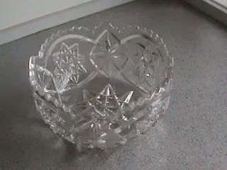 Glas skål stjerne mønster