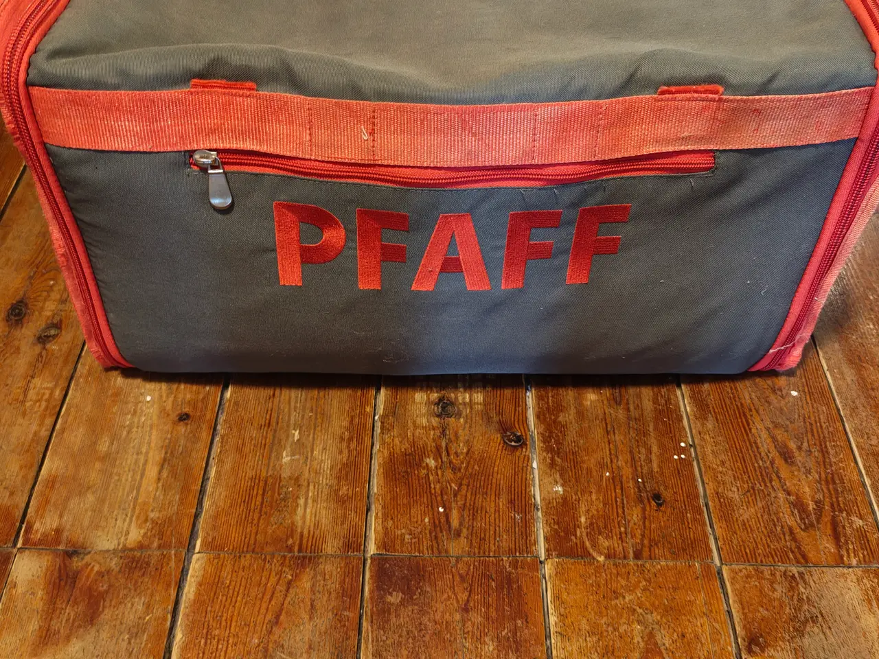 Billede 9 - PFAFF Sy og broderimaskine sælges.