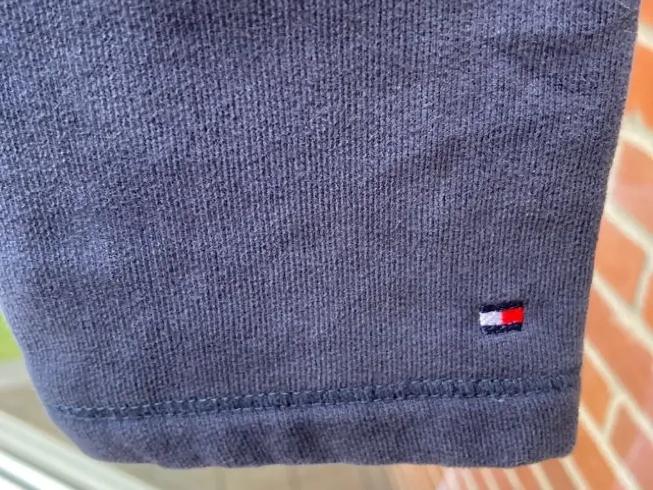 Billede 3 - Tommy Hilfiger bluse