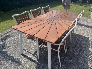 Havemøbelsæt i teaktræ