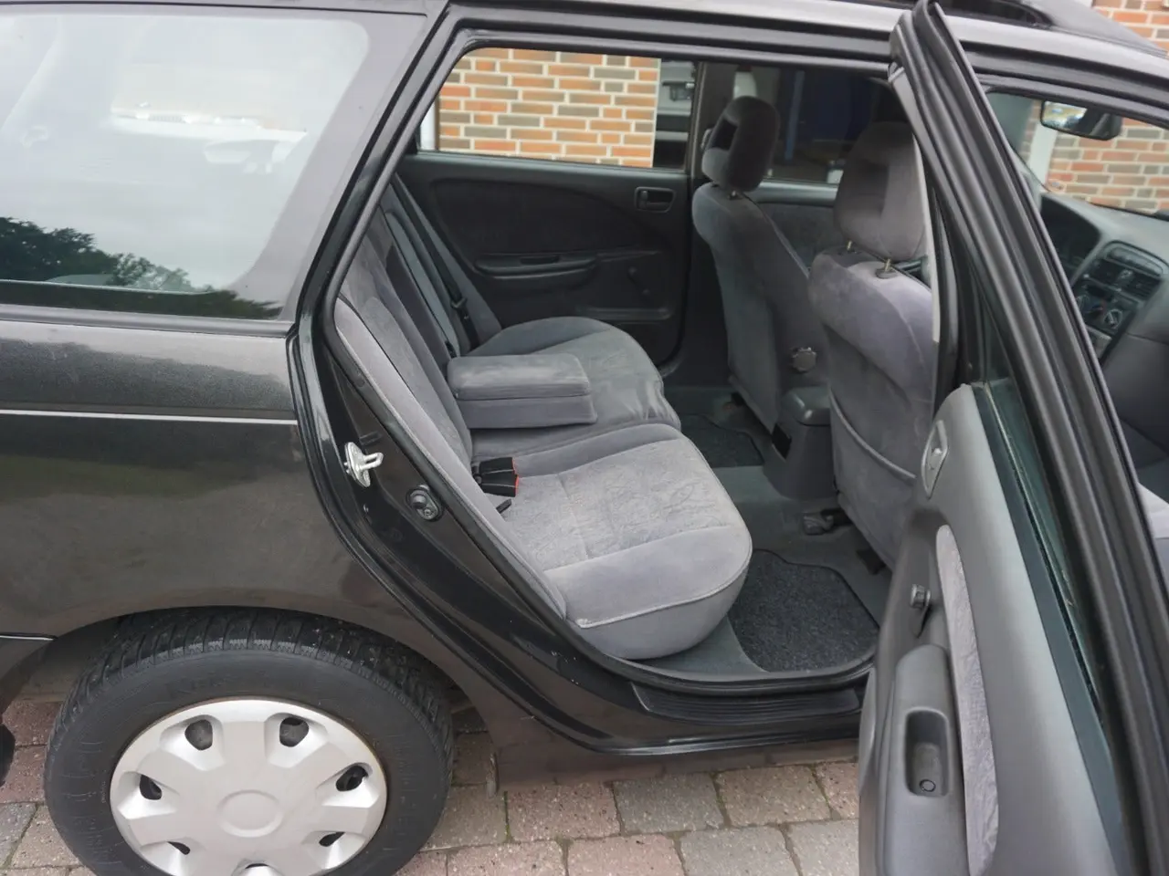 Billede 5 - Toyota Avensis 1,8 Luna stc.