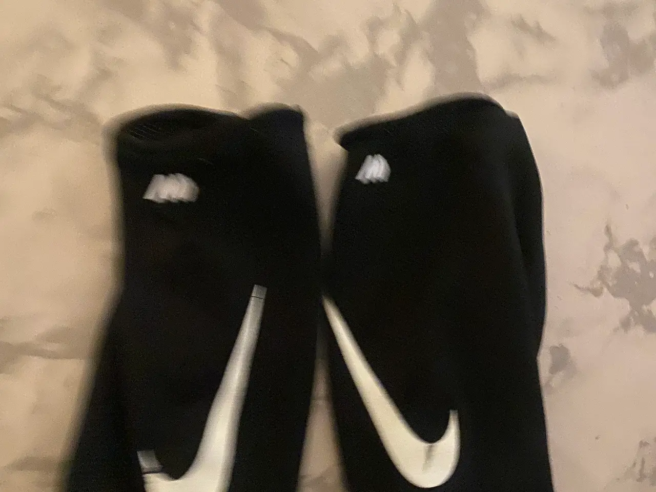 Billede 3 - Nike fodbold benskinner