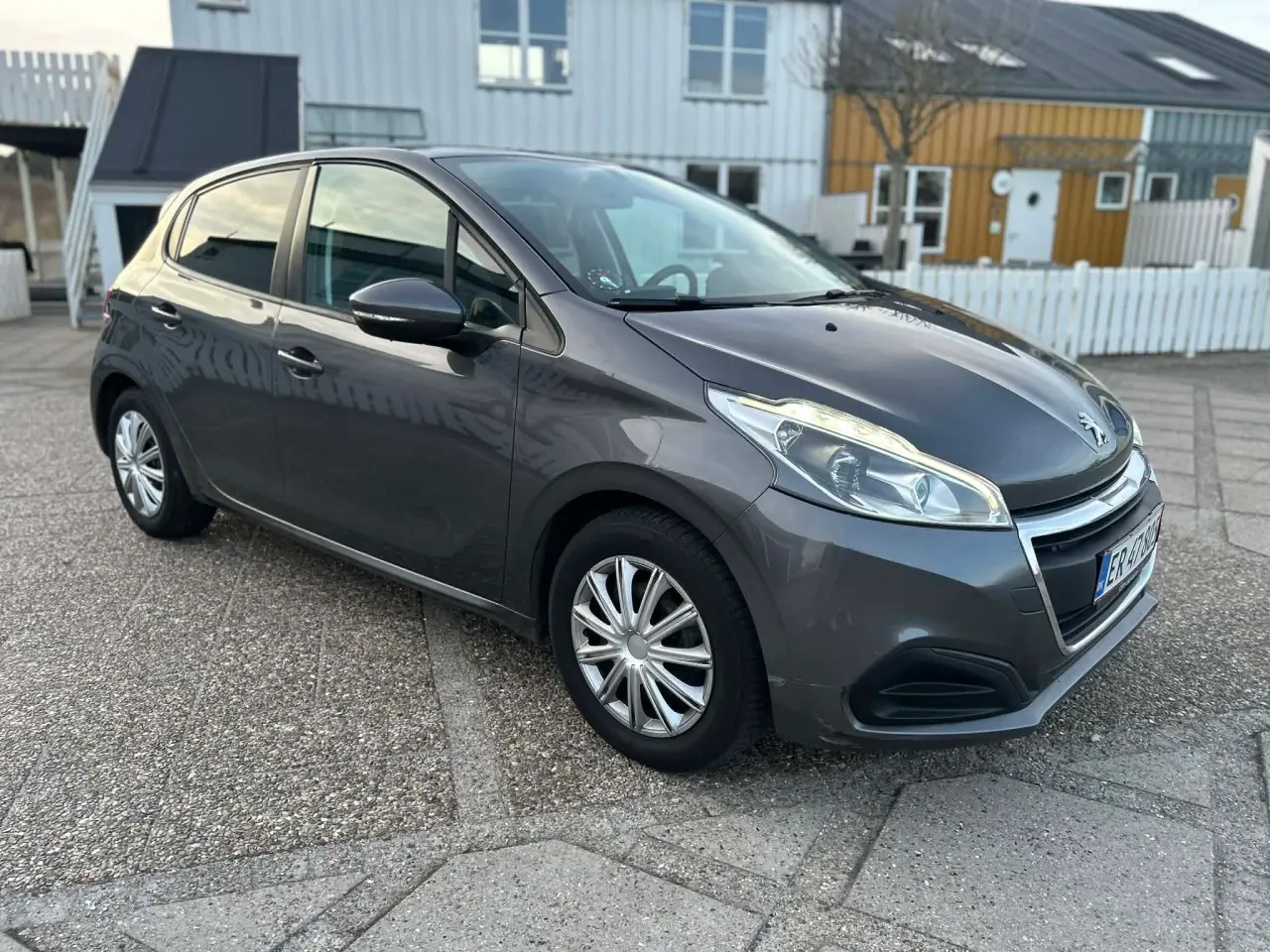 Billede 3 - Pæn og velholdt Peugeot 208 søger ny ejer🚗