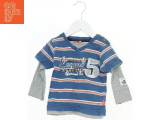 Langærmet T-shirt med striber og tekst fra Name It (str. 80)