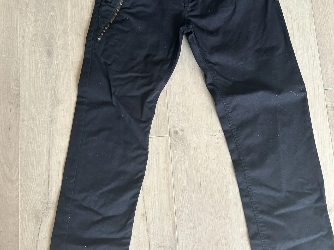 Billede 1 - Sorte bukser af mærket H&M