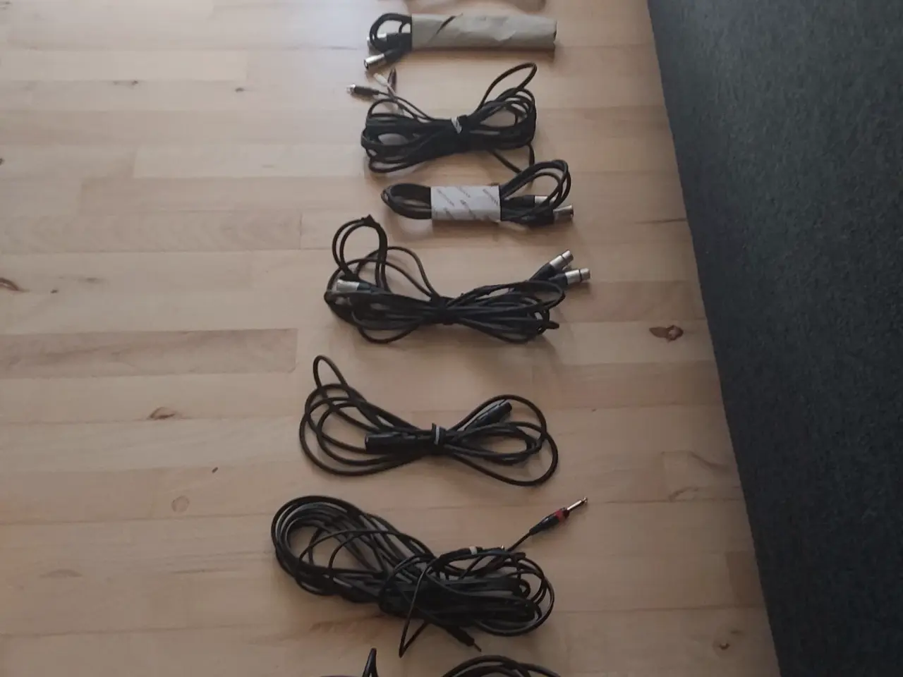 Billede 1 - Diverse kabler til musik udstyr