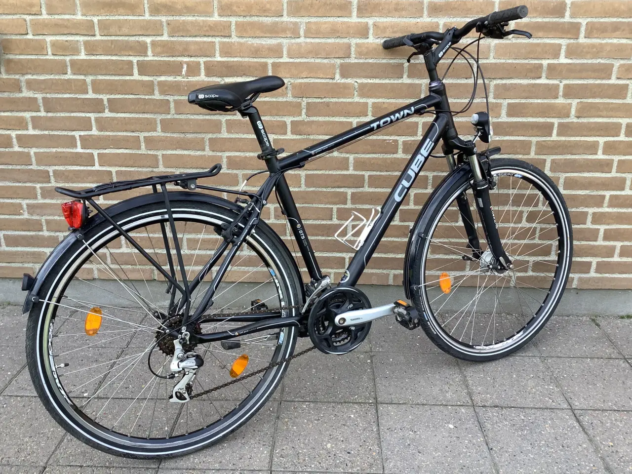Billede 2 - CUBE TOWN 24 gear med suspension 