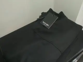 Black Rebel zip shirt