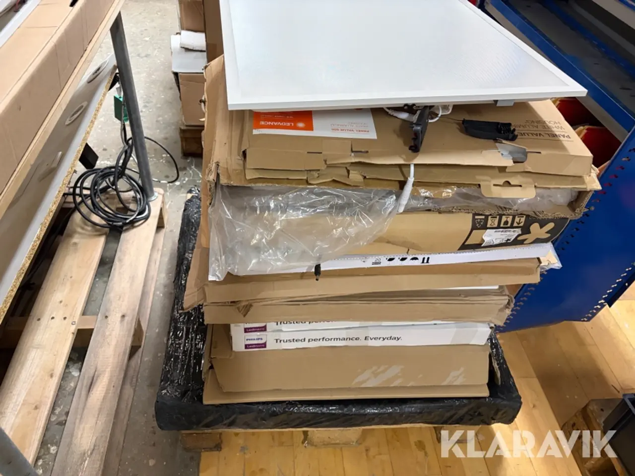 Billede 5 - Lot med el artikler 3 paller