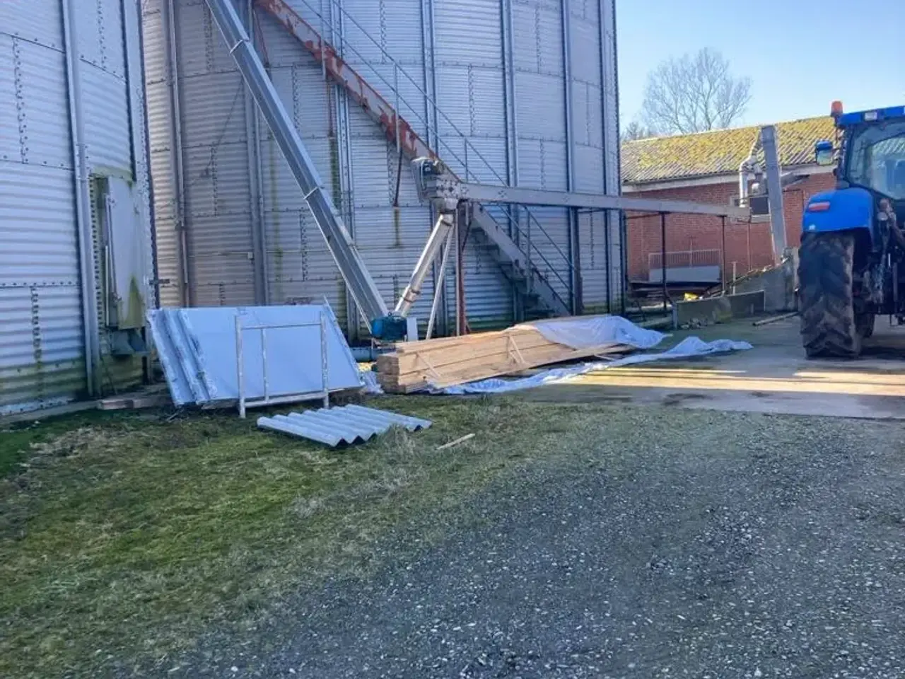 Billede 3 - 2 Stk Dan-Corn Stålsiloer sælges