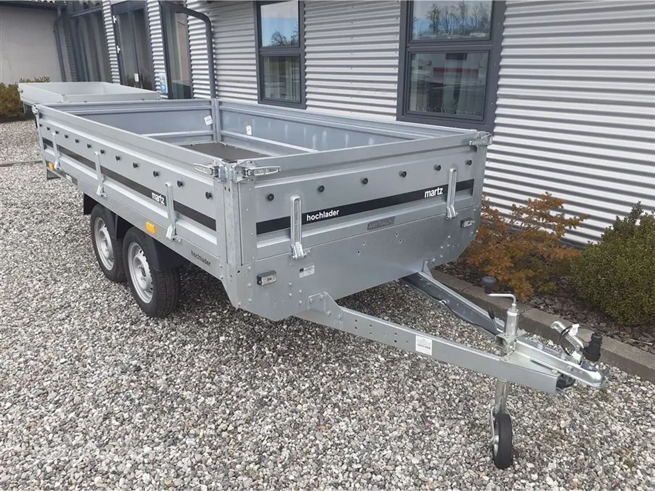 Billede 4 - 0 - Martz Transporter 3015/2 750 Kg.   Stor 750 kg boggie trailer til skarp pris Nu Med 40 Cm. sider.