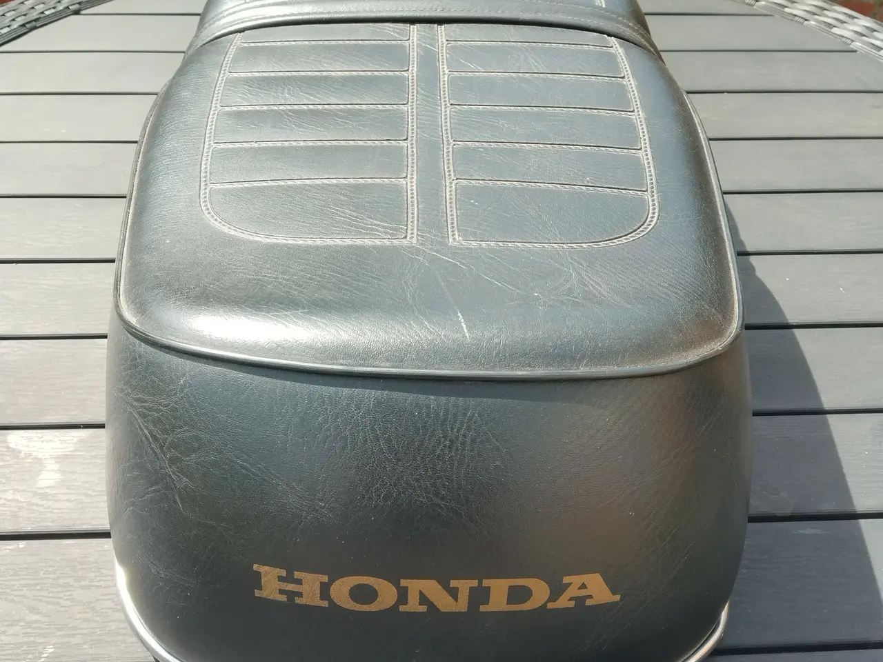 Billede 3 - Fin Honda cb 550 sæde