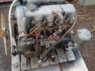 Mercedes 200 D Motor