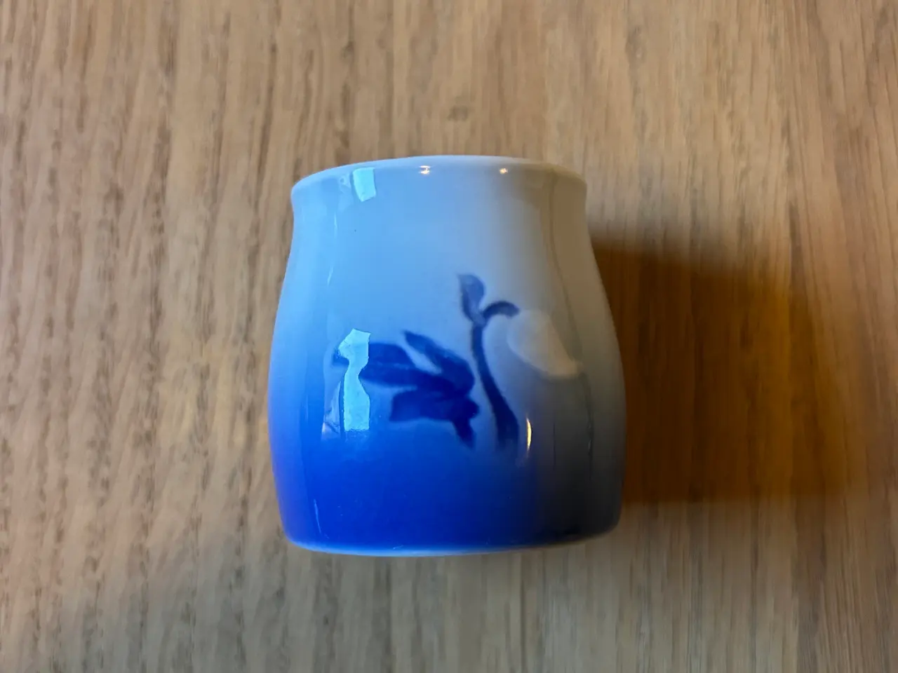 Billede 2 - Lille vase fra Bing & Grøndahl