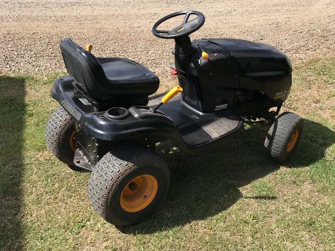 Billede 8 - 12,5 hk havetraktor. Uden klipper
