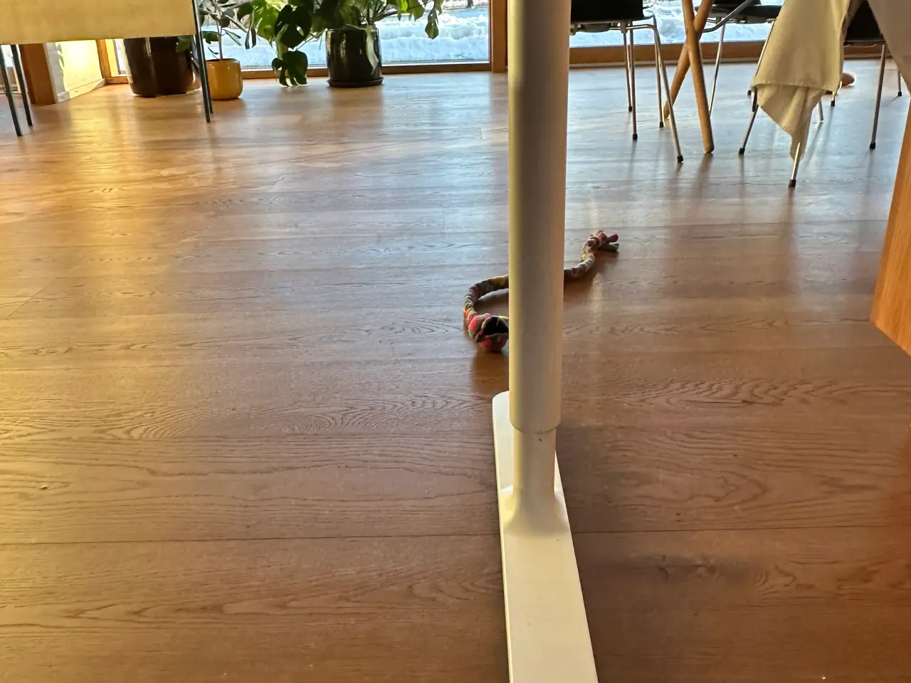 Billede 2 - Fint IKEA skrivebord kan afhentes gratis