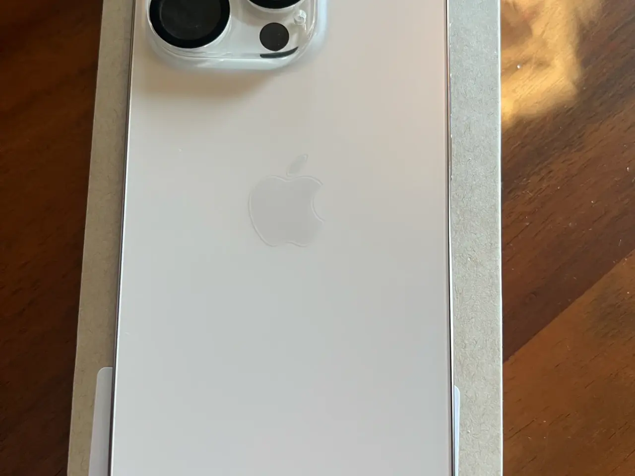 Billede 3 - iPhone 16 pro 128gb rosaguld