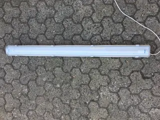 Vådrum armatur Led