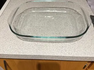 Glas ovnfast fad