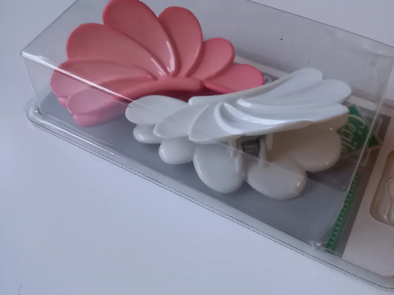 Billede 1 - Hårklemmer nye/ ubrugte i pastelfarver