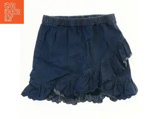 Denim nederdel med flæser fra Pomp de Lux (str. 122)