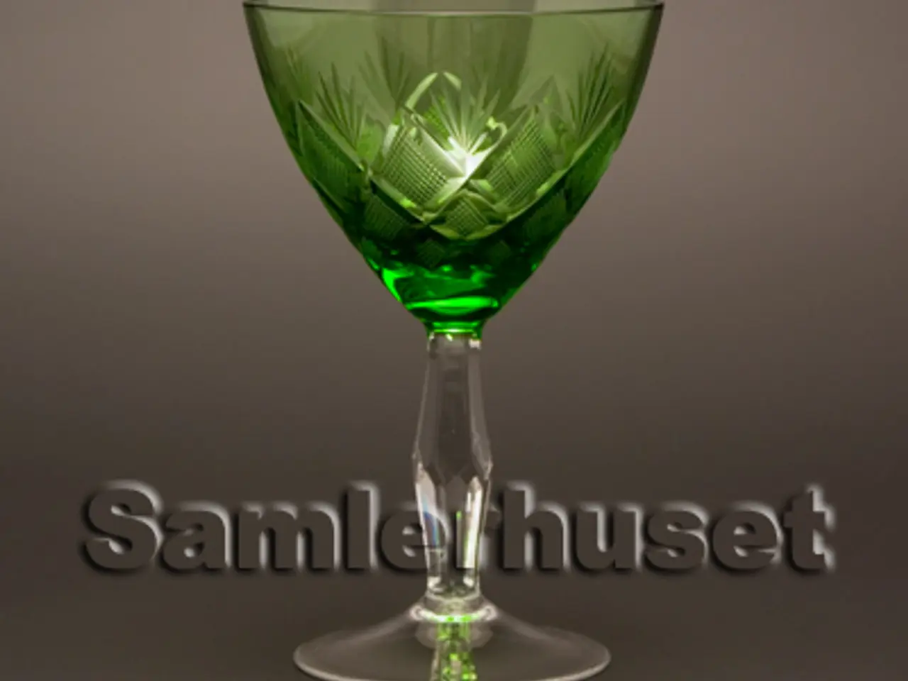 Billede 1 - Wien Antik Hvidvinsglas, grøn. H:120 mm.