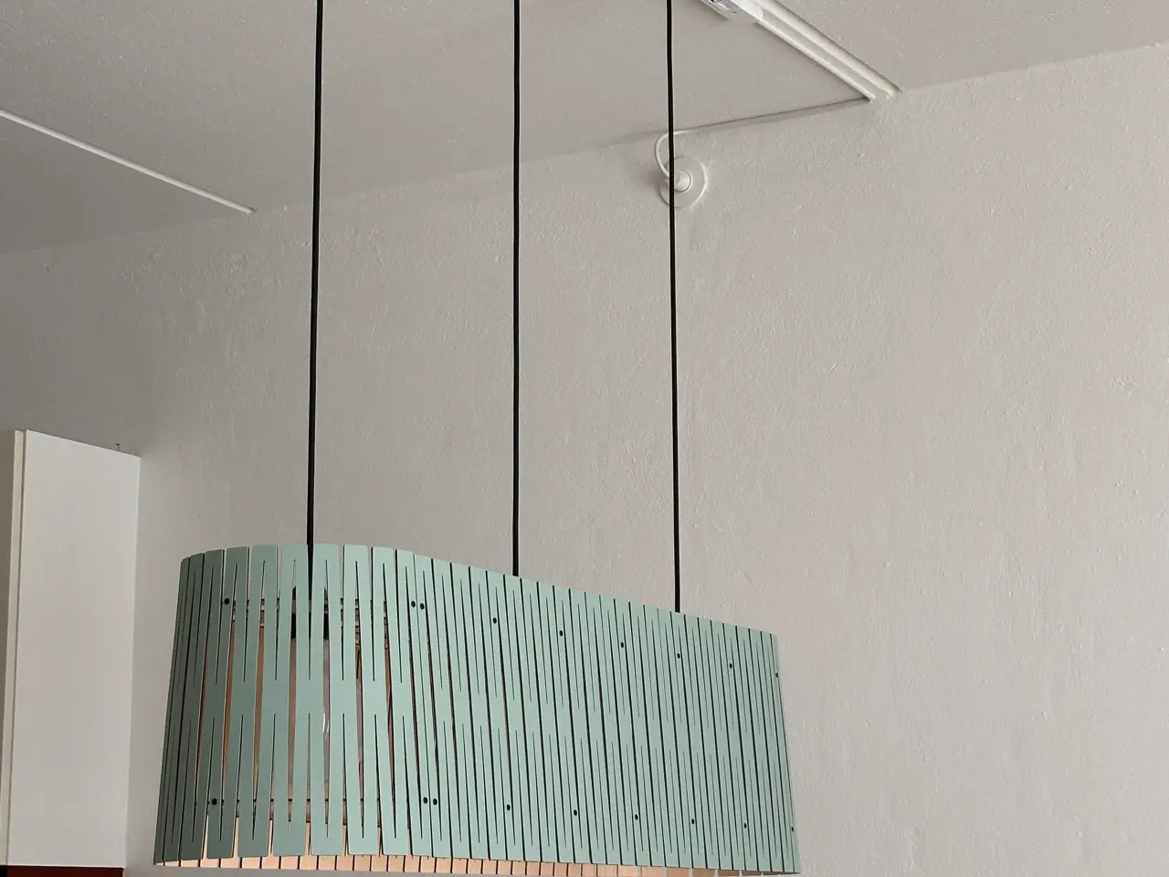 Billede 1 - Spisebordslampe i sart grøn