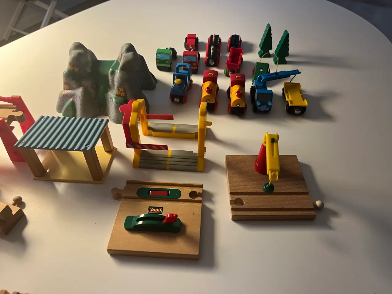 Billede 4 - BRIO togbane med tilbehør