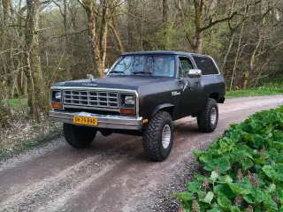 Dodge Ramcharger